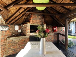 Home 106 OBR braai lapa inside